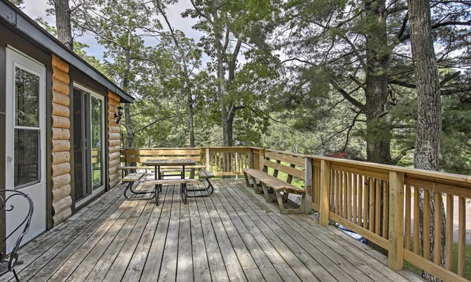 Hayward Cabin | Hayward Cabin on Grindstone Lake: Bring Your Boat!