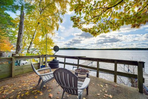 Hayward House | Hayward Cabin with Boat Slip and Fish House!