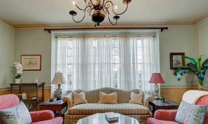 Greater Belhaven Apartment | “Hazel”-Beautiful 1937 vintage Belhaven Apt.!