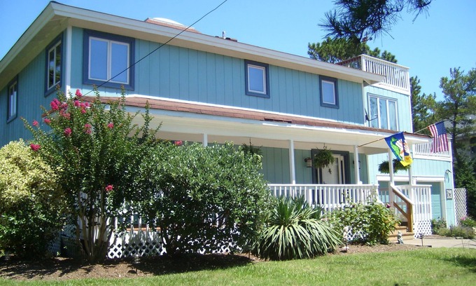Sandbridge House | "He Crab She Crab" Waterfront Home w/Beach, Bay&Backyard Fun. Perfect for Kids!