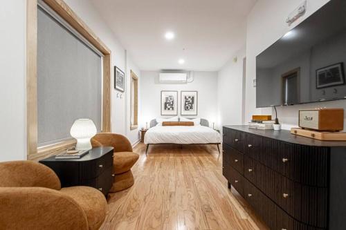 Hot Springs Apartment | Heart of Downtown, Steps to Bathhouses & Restaurants, Room # 102