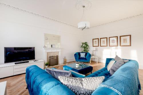 New Town Apartment | Heart of Edinburgh City Centre 3 Bed Georgian Apt