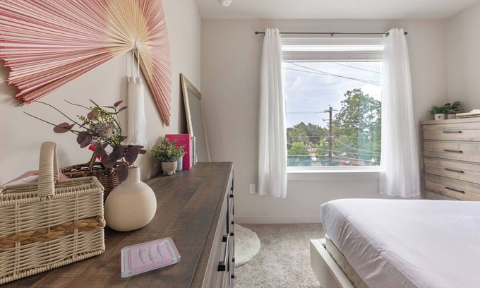 Windsor Park Apartment | Heart of Mueller/Windsor Park