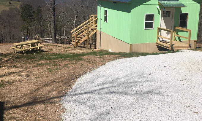 Jasper House | Heart of the Ozarks Come enjoy beauty at its best😊