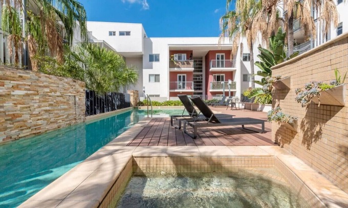 Fortitude Valley Apartment | Heart of the Valley Sunny and Cozy 1BR Apart