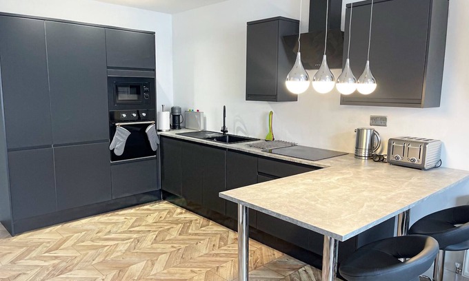 Blackpool Town Center Apartment | Heart of Town 2 Bed Apartment
