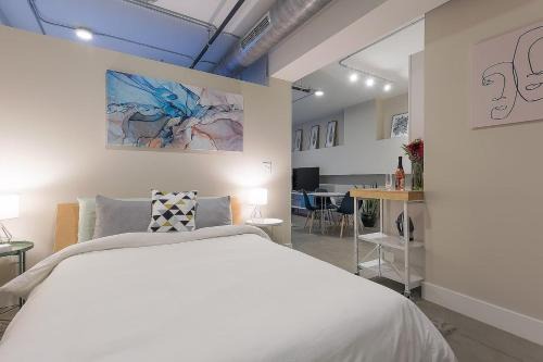 Traverse City Apartment | Heart of Traverse City AC Beach ADA Compliant Downtown