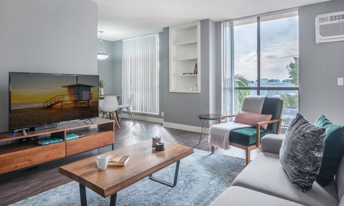 Norma Triangle Apartment | Heart of WeHo 1BR w Pool + Gym walk to Sunset Blvd by Blueground