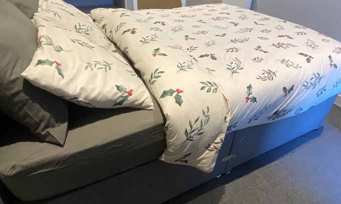Sheffield City Centre Apartment | Heartfelt Haven