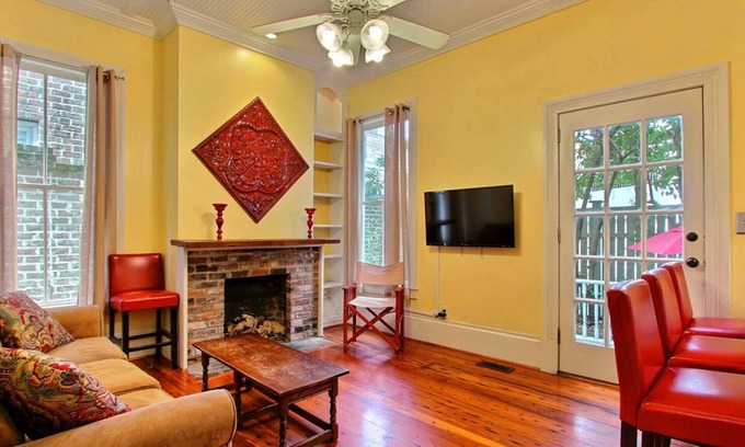 Historic District - North House | Heated Pool Access | 5*Clean | Flex Cancelation