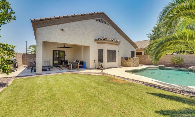 Neely Farms House | Heated Pool & Yard: Gilbert Getaway!