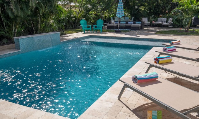 Del-Ida Park Historic District House | Heated Saltwater Pool, Spacious home, Close to Altantic Ave & Beach!