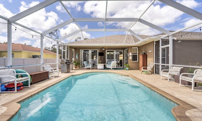North Port House | Heated Saltwater Pool Home in Quiet neighbourhood