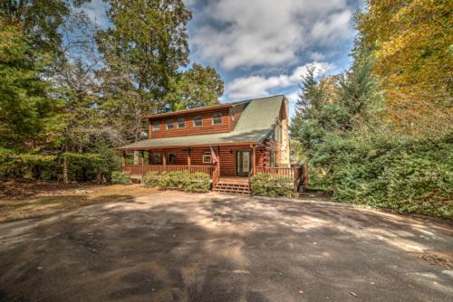 Necowa Cove House | Heaven on the Lake