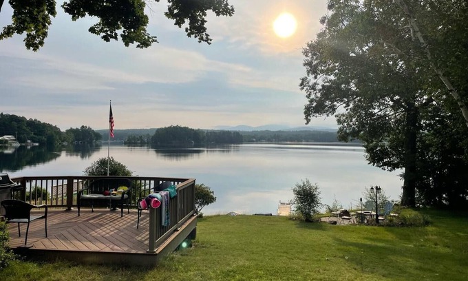 Winnisquam House | Heavenly Retreat on Lake Winnisquam
