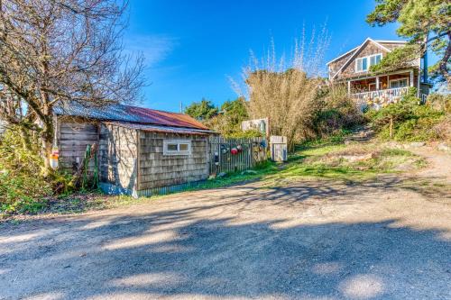 Florence House | Heceta House and Fisherman's Cottage