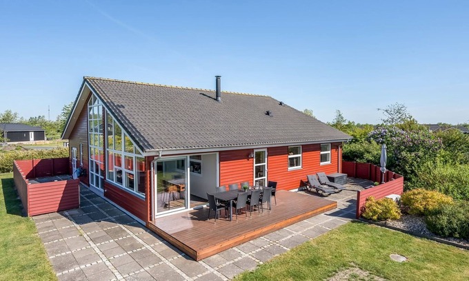 Skaven Strand House | "Hedevig" - 800m to the fjord by Interhome