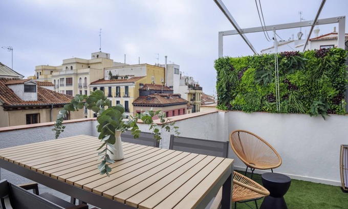 Palacio Apartment | Heima Penthouse Old Town