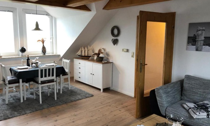 Eddelak Apartment | Heimathafen - Ferienwohnung Verse