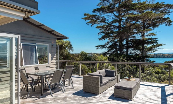 Waiheke Island House | Hekerua Bay Retreat | Stay Waiheke