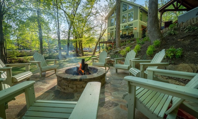 Helen Cabin | Helen's Newest & Most Luxurious - Located on the River & Walk to Downtown Helen