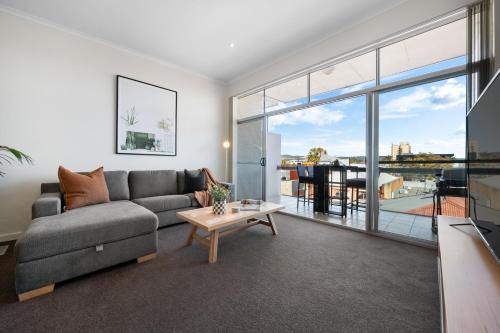 Adelaide Central Business District House | Helena House - A Spacious Urban Retreat
