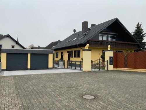 Mainz-Bingen Apartment | Helle FEWO, 60 qm, Souterrain, eigener Eingang, Rhein und Nahe