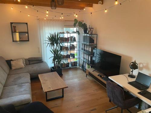 Oberdorla Apartment | Helle Wohnung mit großer Dachterrasse und Pool