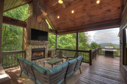 Morganton House | Hemptown Heights - Mountain Views Dog Friendly