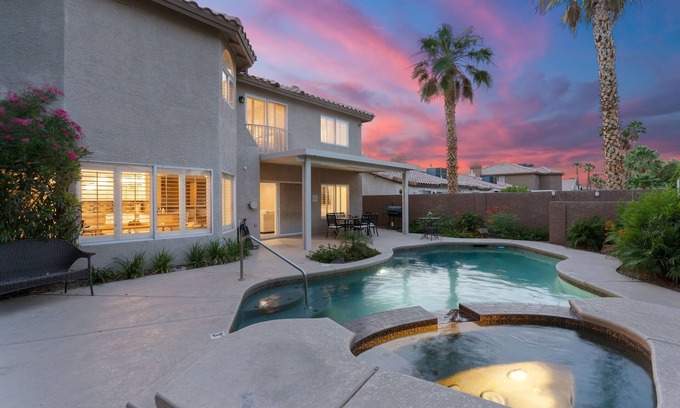 Green Valley North House | Henderson Hideaway: Poolside Retreat for 12 Guests in a Spacious Home!