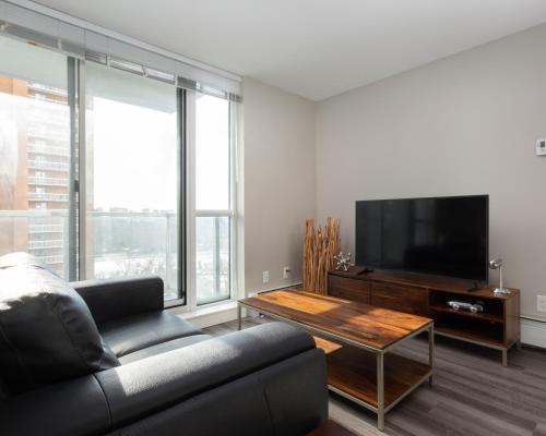 North Central Edmonton Apartment | Hendrix Luxury Apartments by Corporate Stays