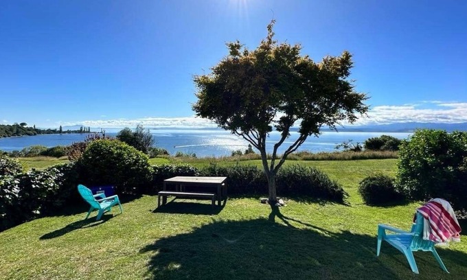 Taupo District Cottage | Henley - Omori Holiday Home