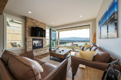 Chelan House | Here Comes the Sun #123