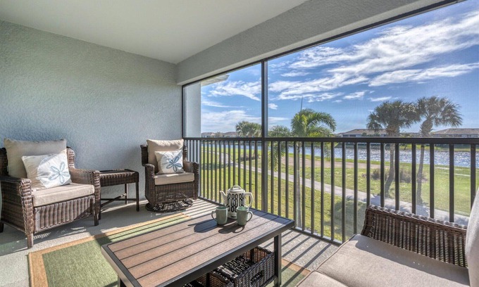 Punta Gorda Condo | Heritage Landing Golf Club 30 night minimum 2 Bedroom Condo Transfer Included