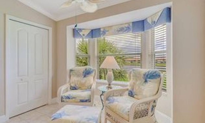 Heritage Palms Condo | Heritage Palms 2 Bed 2 Bath + Den and Garage