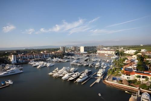 Marina Vallarta Apartment | Hermoso departamento en Marina Puerto Vallarta