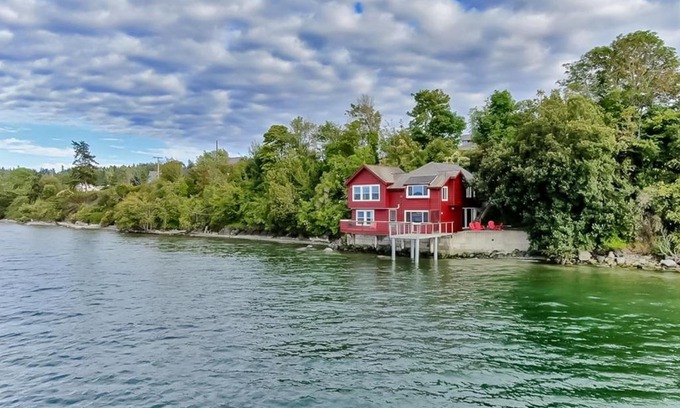 Coupeville House | Heron House on the Cove