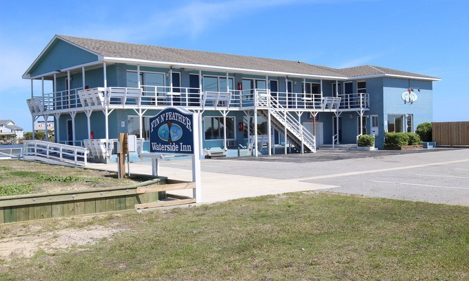 Nags Head Apartment | Herring Hideaway 1 Queen Standard Fin N Feather
