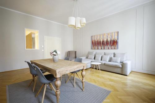 Wieden Apartment | HeyMi Apartments Karlsplatz