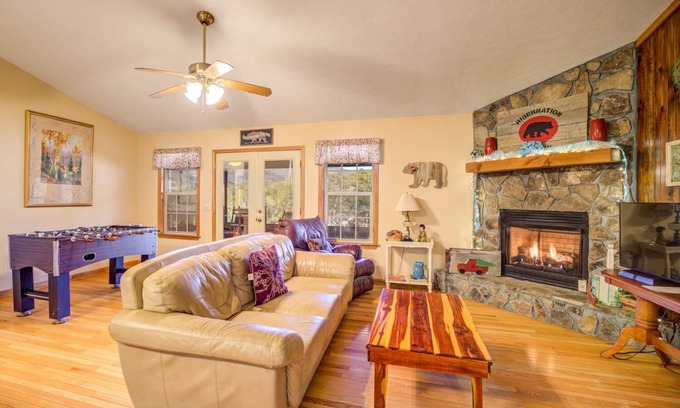 Sautee Nacoochee Cabin | Hibernation Station – 3rd Night Free! See Details Below.