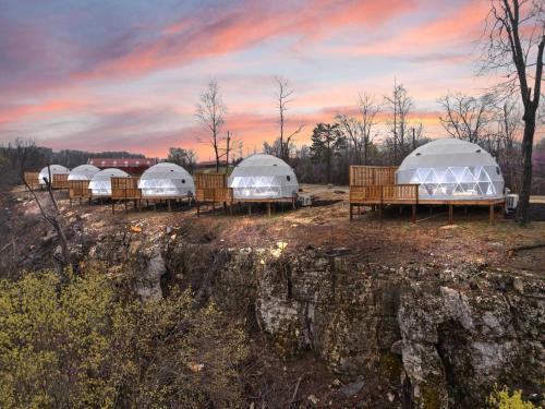 Stanton House | "Hickory Heights" - The Overlook LUX Dome - RRG