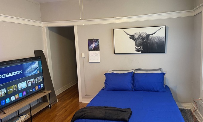 Uptown House | Hidden Andersonville / Wrigleyville Gem!!!