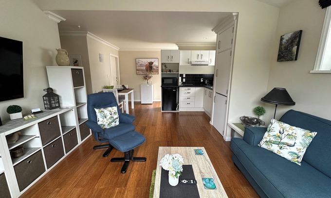 Silverstream Bed & Breakfast | Hidden Gem - Bed & Breakfast