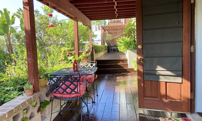 Sunset Junction Apartment | Hidden Gem: Secluded Nook in Silverlake hills