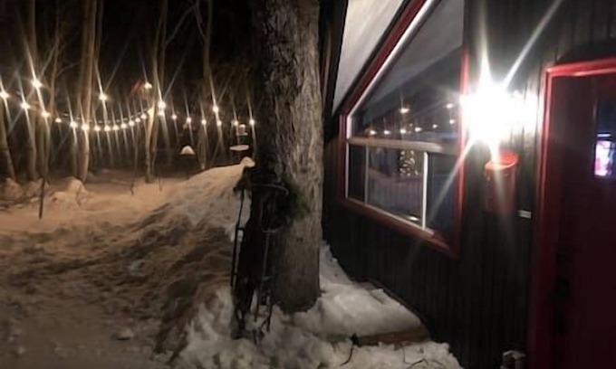Salt Lake Mountain Resorts Ski Chalet | Hidden Gem! Swiss Cottage Ski Chalet