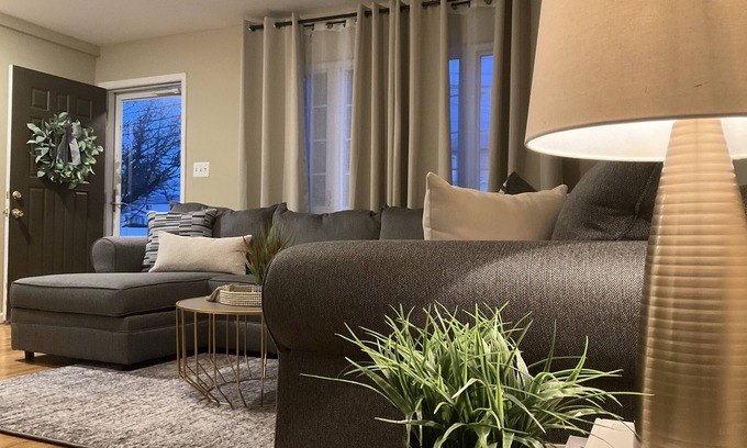 Queens Apartment | Hidden Gem