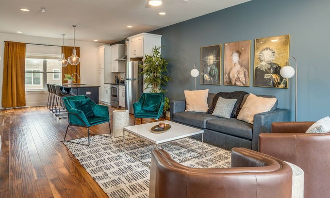 The Nations House | HIDEAWAY COUNTRY - MINUTES TO MIDTOWN