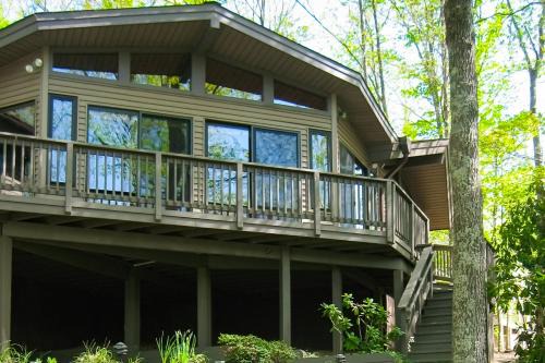 Blue Water House | Hideaway Haven