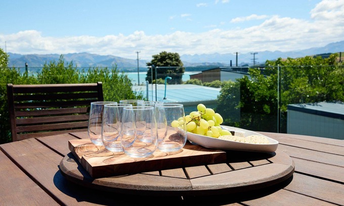 South Bay House | Hideaway - Hidden Away and Delightfully Private