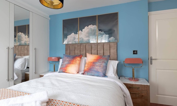 Newport Pagnell House | High Life Stays Lavender Hill Milton Keynes